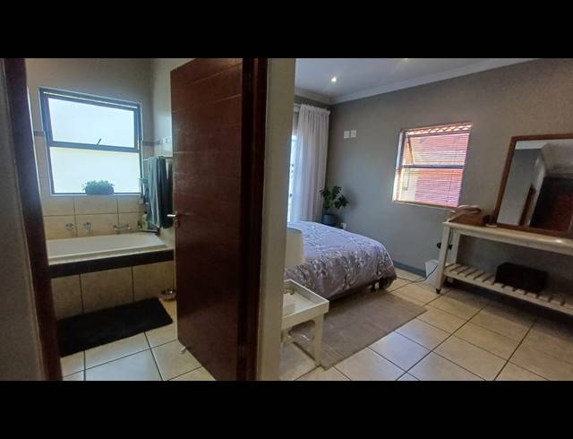 3 BEDROOM DUPLEX FOR SALE IN PRETORIUSPARK